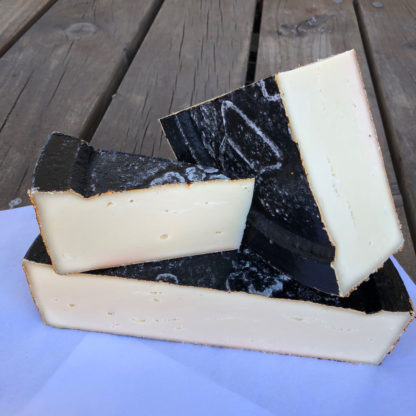 Pinot Noir washed raw milk cheese from Mont Vully, Switzerland